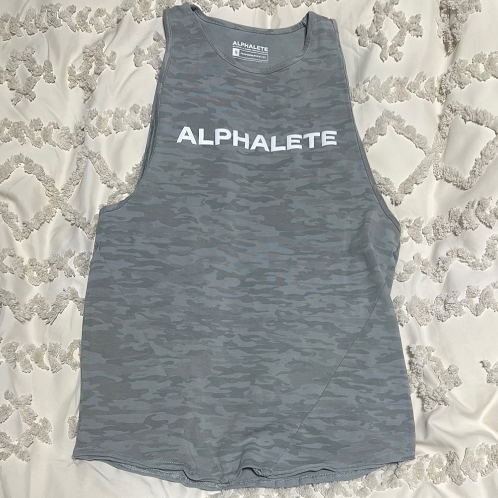 Alphalete Gray Sleeveless Crew Neck Tank Top